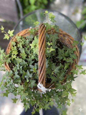 Корзина плетеная с ручкой